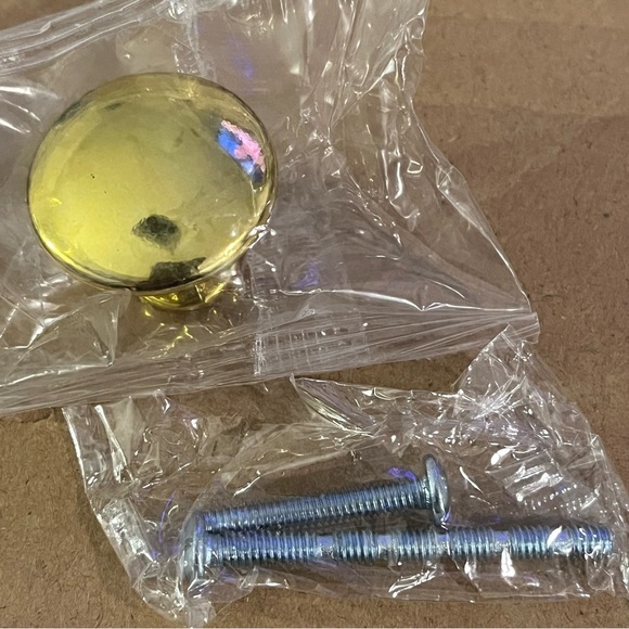 Cabinet knobs / Drawer pulls (9 ct) - Picture 5 of 7